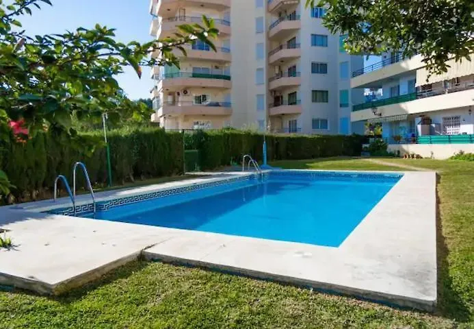 Apartment Tahiti Beach 内尔哈